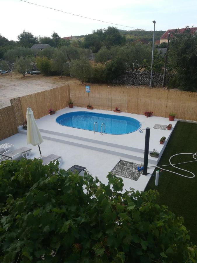 Apartmani Bruna Bilice Vrulje  Экстерьер фото